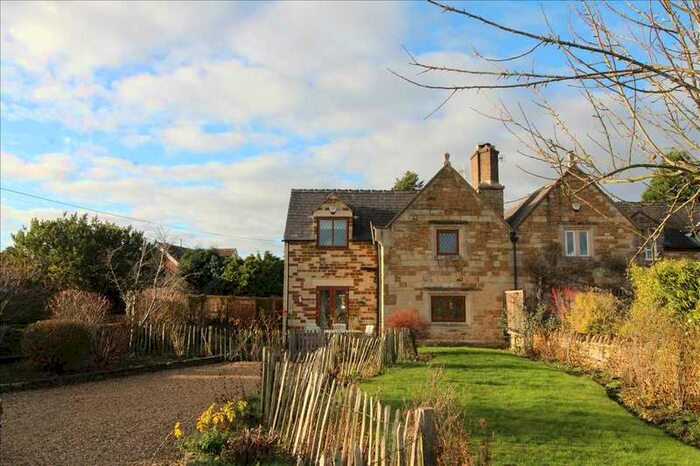 3 Bedroom Cottage For Sale In West End, Harlaxton, Grantham, NG32