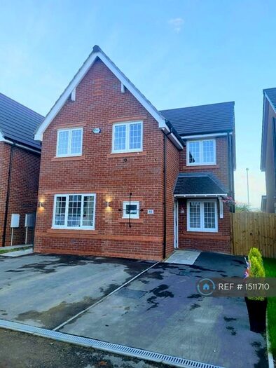 4 Bedroom Detached House To Rent In Norton Road, Worsley, Manchester, M28