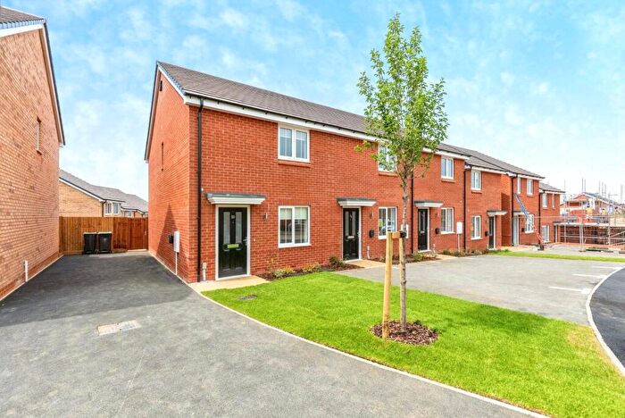 3 Bedroom Terraced House To Rent In Wheatsheaf Close, Wellingborough, Northamptonshire, NN8