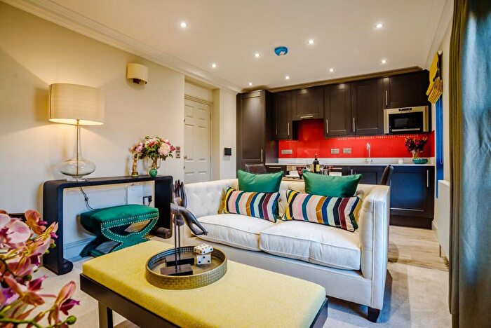 Studio To Rent In Merchant House, GL7