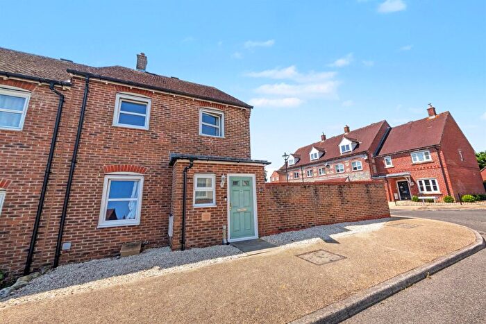 3 Bedroom End Of Terrace House For Sale In Blandford, DT11