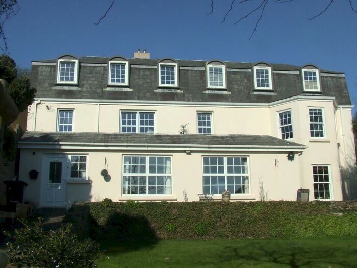 2 Bedroom Flat To Rent In West Hill, Braunton, EX33