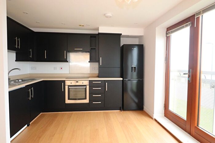 2 Bedroom Flat To Rent In North Star Boulevard, Greenhithe, DA9