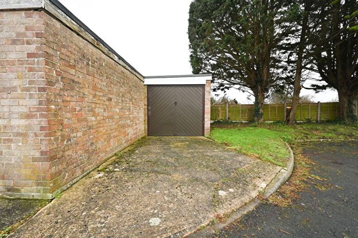 Property For Sale In Kestrel Court, Pagham, PO21