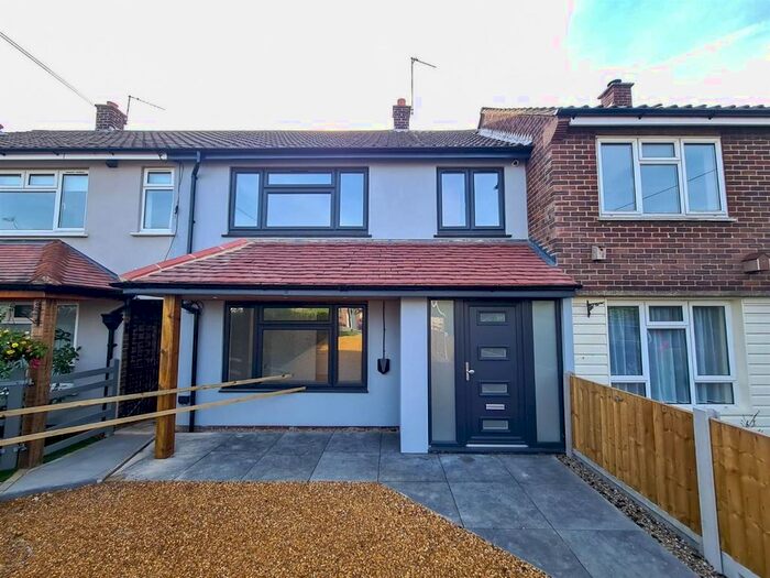 3 Bedroom Terraced House To Rent In Hastingwood Road, Hastingwood, Harlow, CM17