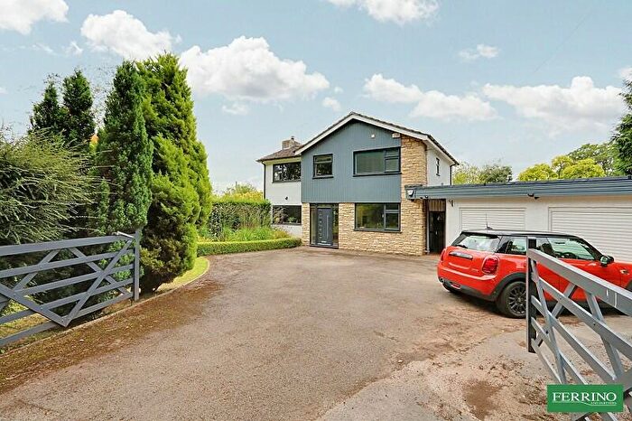 4 Bedroom Detached House For Sale In Upper Common, Aylburton, Lydney, Gloucestershire., GL15
