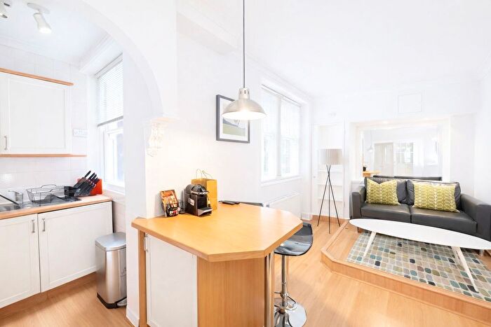 1 Bedroom Flat For Sale In Chiltern Street, London, W1U