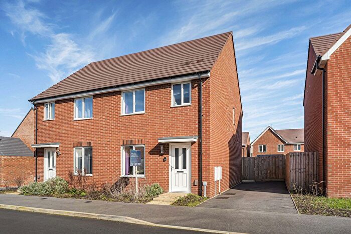 2 Bedroom Semi Detached House For Sale In Flowe Drive, Wantage, OX12