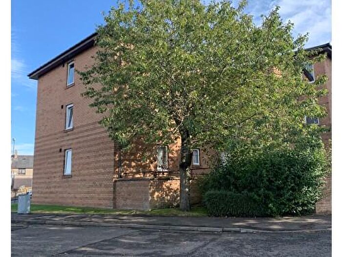 2 Bedroom Flat To Rent In Waverley Street, Bathgate, EH48