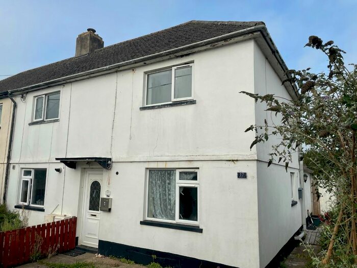 1 Bedroom Flat To Rent In Barton Tors, Bideford, EX39