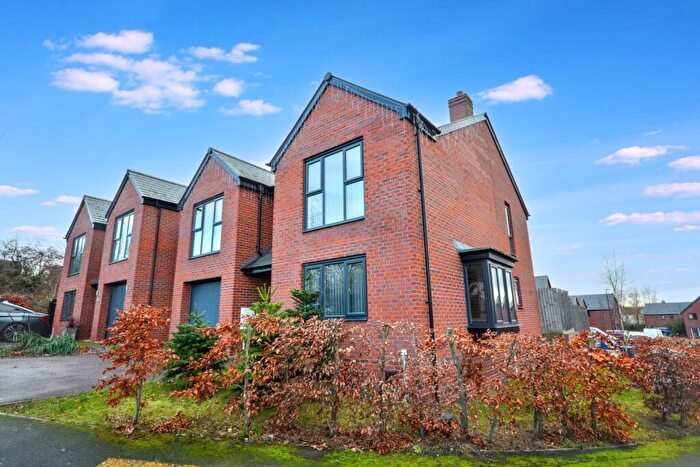 4 Bedroom Detached House For Sale In Haswer Road, Tewkesbury, Gloucestershire, GL20