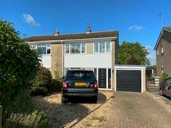 3 Bedroom Semi-Detached House To Rent In Highlands, Ryhall, Stamford, PE9