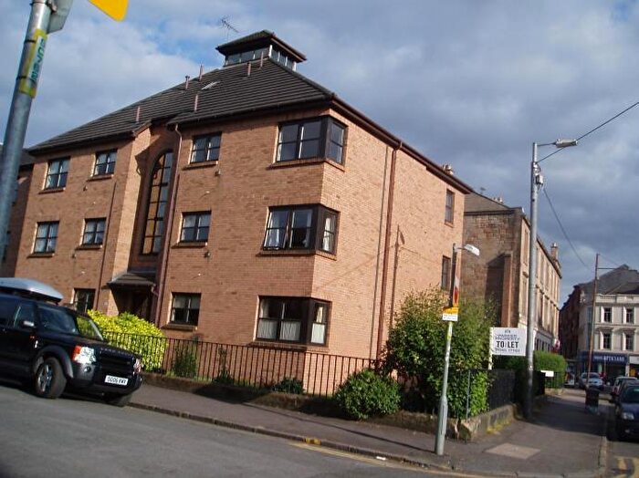 2 Bedroom Flat To Rent In Burgh Hall Street Flat At Glasgow, G11