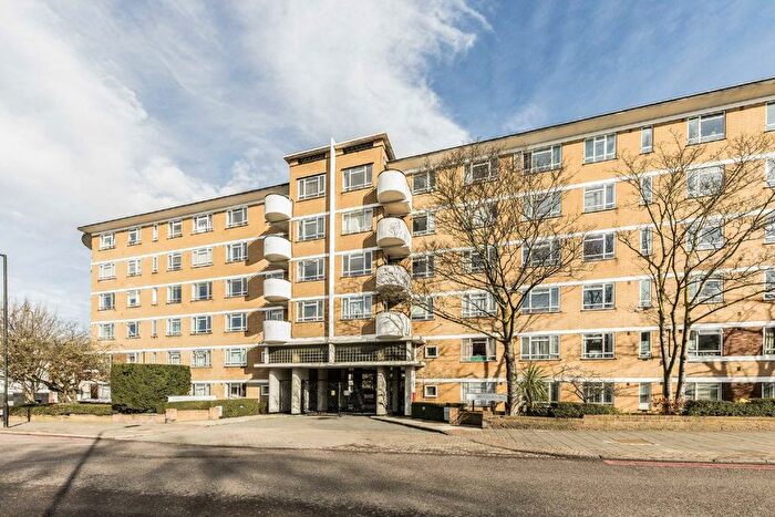 2 Bedroom Flat To Rent In Christchurch Road, London, SW2