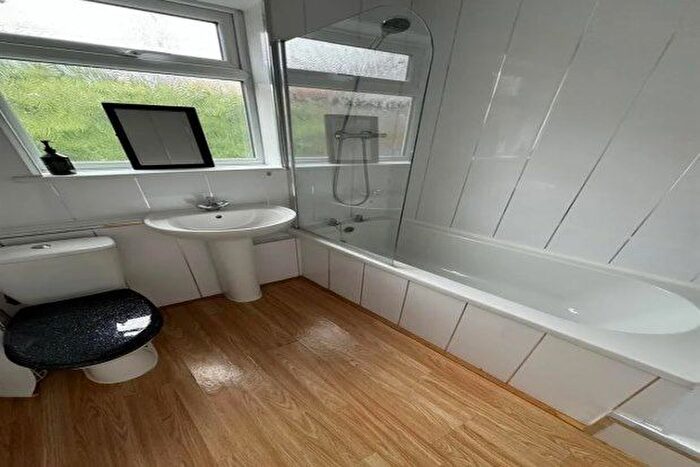 2 Bedroom End Of Terrace House To Rent In Cross Street, Houghton Le Spring, DH4