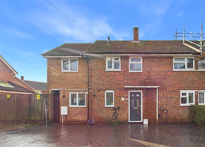 4 Bedroom Semi Detached House For Sale In Horsell, Surrey, GU21