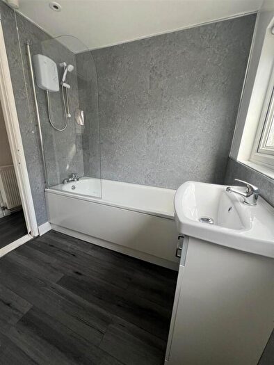 4 Bedroom House To Rent In Jessie Road, Southsea, PO4