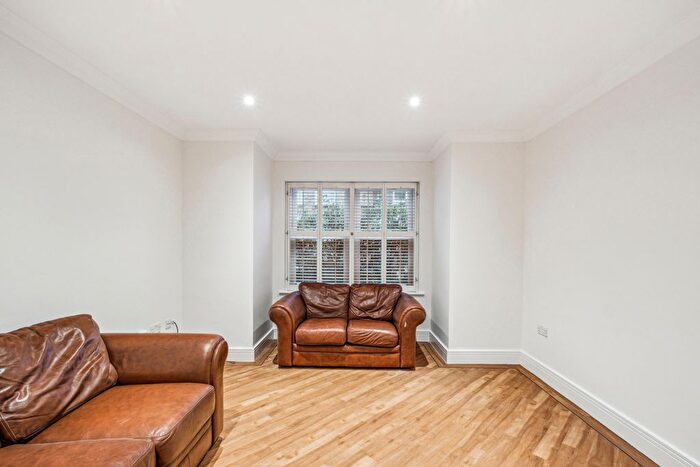 4 Bedroom Terraced House To Rent In Bective Place, Putney, SW15