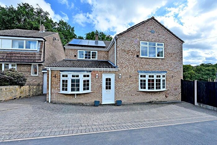 4 Bedroom Detached House For Sale In Chestnut Avenue, Riddings, DE55