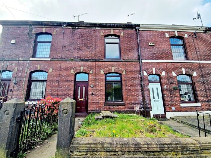 3 Bedroom Terraced House To Rent In Hollins Lane, Bury, BL9