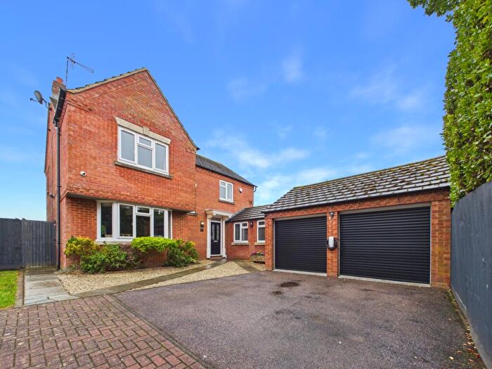 4 Bedroom Detached House For Sale In Old Forge Drive, West Haddon, NN6