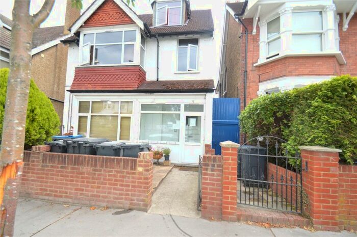 2 Bedroom Apartment To Rent In Blenheim Park Road, South Croydon, CR2