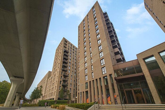 2 Bedroom Flat For Sale In Kingfisher Heights, London, E16