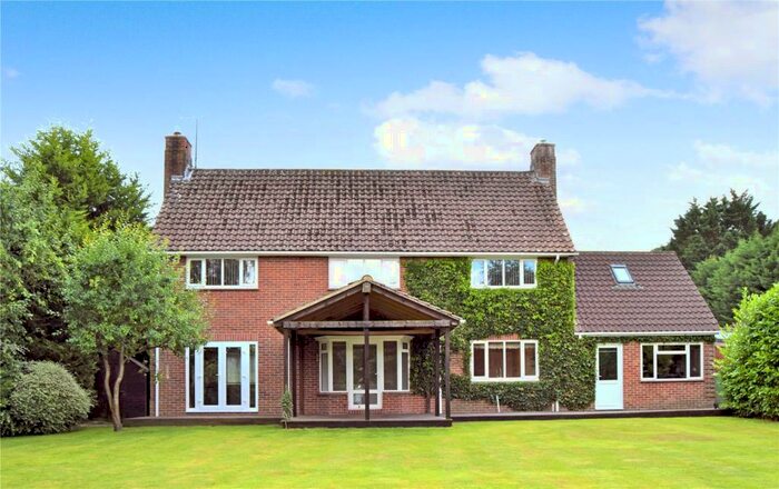 3 Bedroom Detached House To Rent In Victoria Park, Great Cheverell, Devizes, Wiltshire, SN10