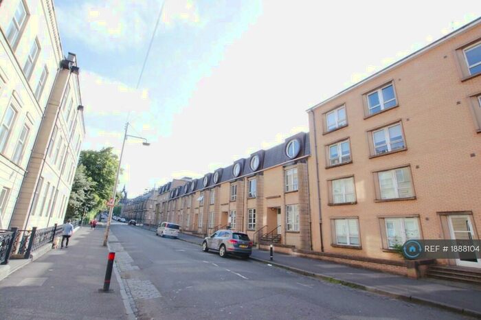 3 Bedroom Flat To Rent In Belmont Street, Glasgow, G12