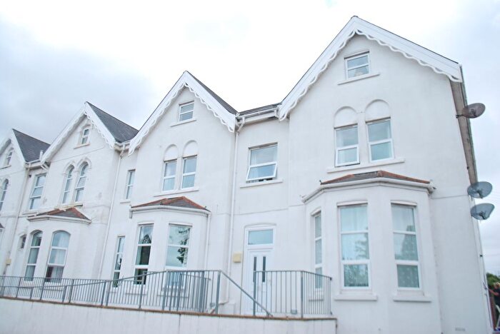 1 Bedroom Flat To Rent In Salterton Road, Exmouth, EX8