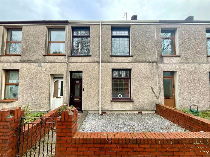 3 Bedroom Terraced House For Sale In Lower Trostre Road, Llanelli, SA15