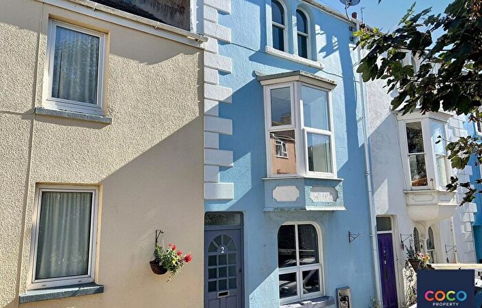 4 Bedroom Terraced House For Sale In Belgrave Place, Portland, DT5