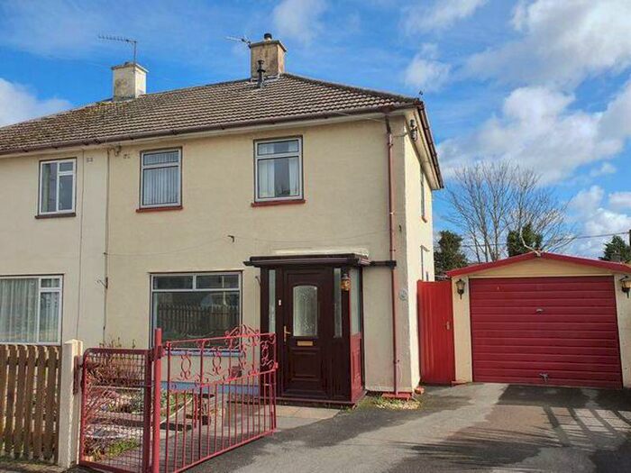 2 Bedroom House To Rent In Underhill Road, Matson, GL4