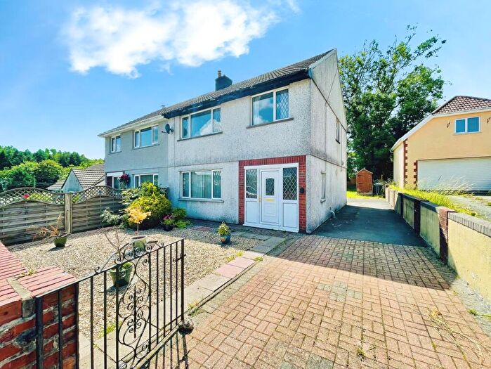 3 Bedroom Property To Rent In Pleasant View, Stonebridge Road, Rassau, NP23