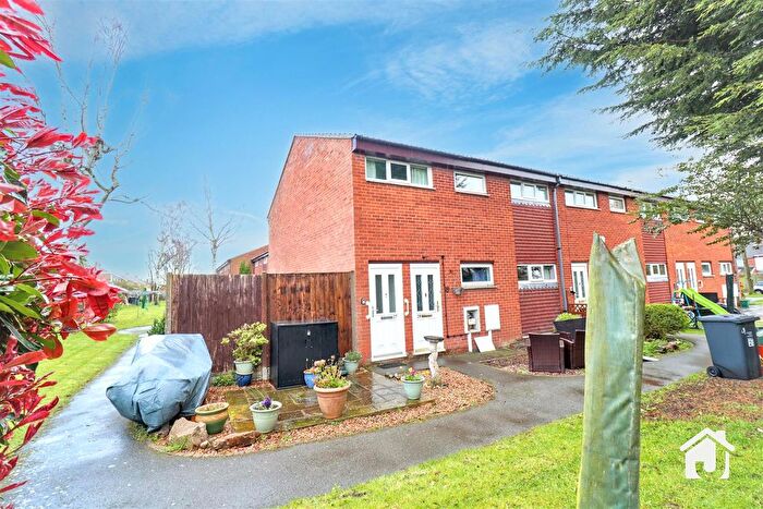 3 Bedroom Flat For Sale In Cross Lane, Mountsorrel, Loughborough, LE12