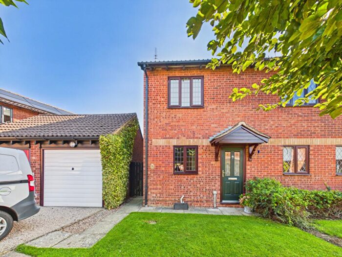 2 Bedroom Semi-Detached House For Sale In Arnold Road, Stoke Golding, CV13