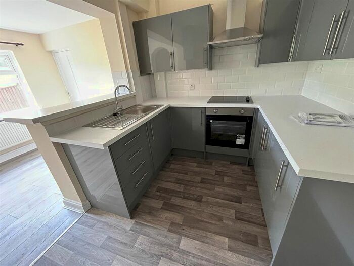 2 Bedroom Property To Rent In Spekes Bottom, Star Lane, Gillingham, ME7