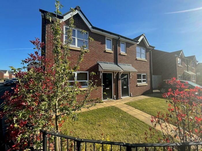 3 Bedroom House To Rent In Gabriel Close, Gorton, M12