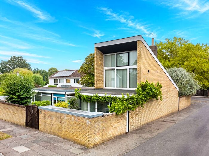4 Bedroom Detached House For Sale In Courtyards, Little Shelford, CB22