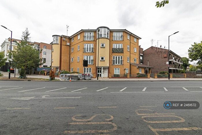 2 Bedroom Flat To Rent In Eastway, London, E9