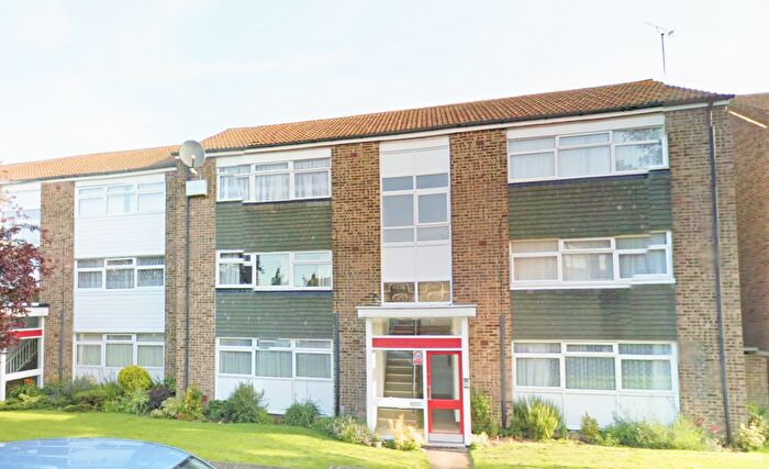 1 Bedroom Flat To Rent In Durling Court, Rainham, ME8