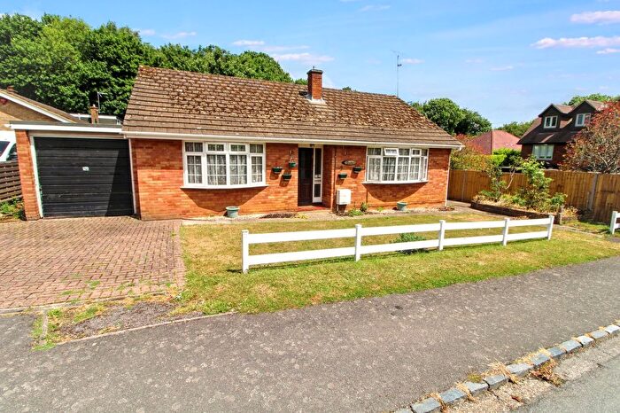 2 Bedroom Detached Bungalow For Sale In Park Lane, Hazlemere, HP15