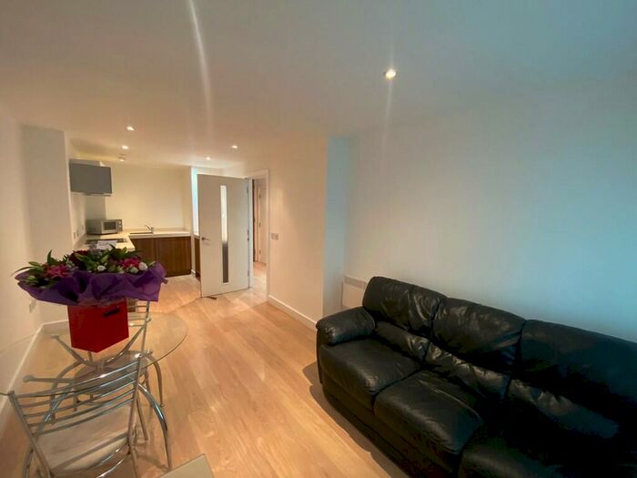 1 Bedroom Apartment To Rent In Orion Building, Navigation Street, B5