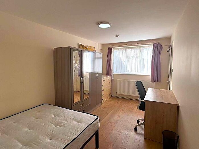 1 Bedroom Flat To Rent In Aldrin Way, Coventry, CV4