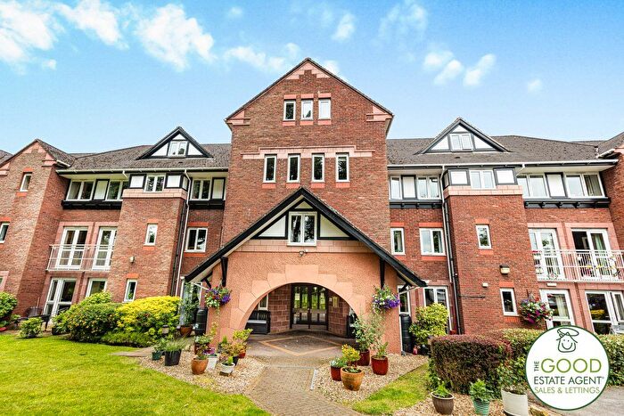 1 Bedroom Flat For Sale In Queen Anne Court Macclesfield Road, Wilmslow, SK9