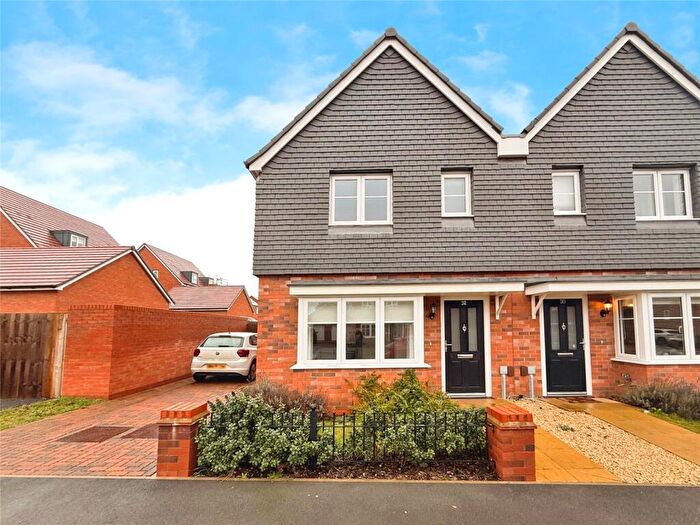 3 Bedroom Semi-Detached House To Rent In Sparrowhawk Crescent, Wootton, Northampton, NN4