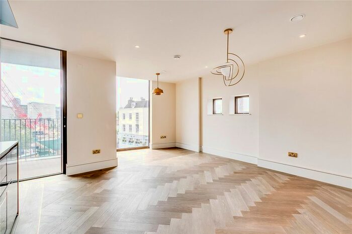 2 Bedroom Flat To Rent In Bronze Foundry House, Edith Row, SW6