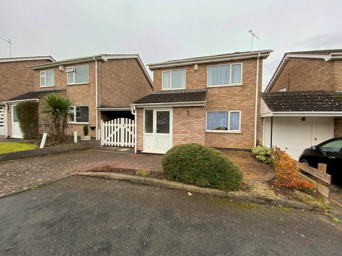 3 Bedroom Property To Rent In Hampton Close, Wigston LE18