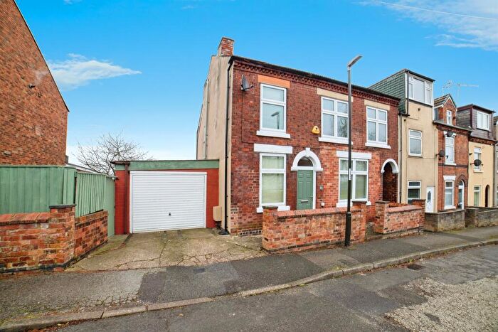 4 Bedroom End Of Terrace House For Sale In Bridge Street, Langley Mill, Nottingham, NG16
