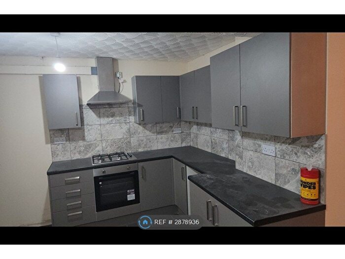 4 Bedroom Terraced House To Rent In Railway St, Cardiff, CF24